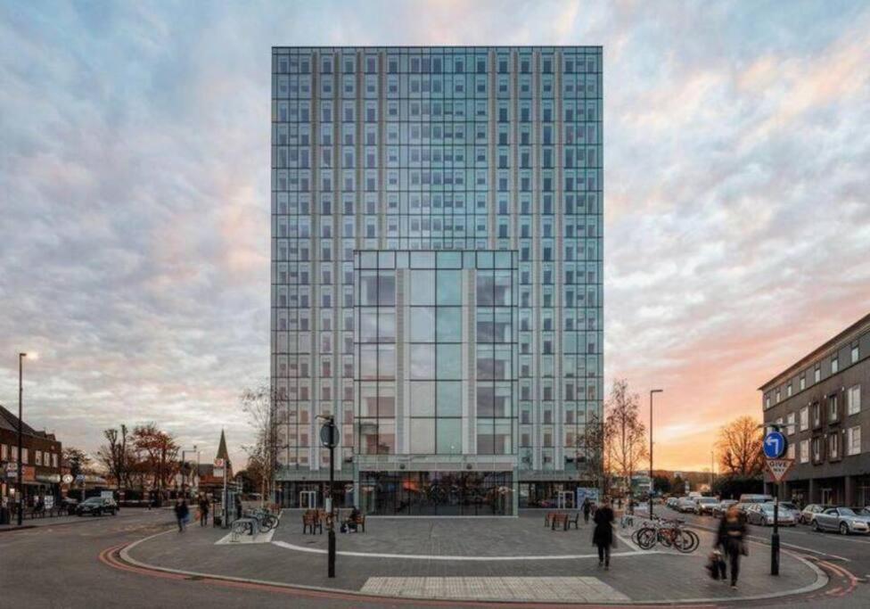 Ferienwohnung Sleep 7 20 Mins From London Waterloo Bp65 Exterior foto